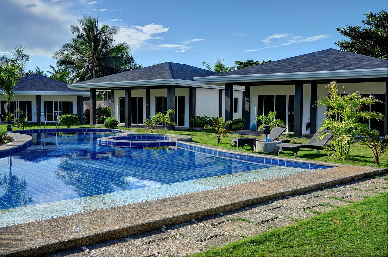Alona Royal Palm Resort Panglao Exterior foto